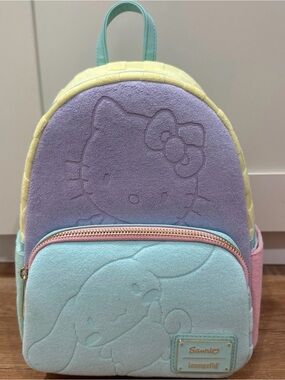 NWT Loungefly SDCC Limited Edition Hello Kitty & Friends Color Block Terry Cloth